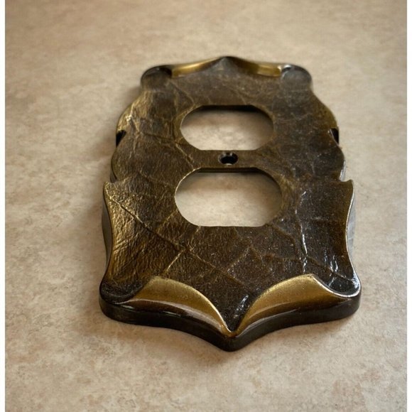 Vintage Brass Amerock Carriage House Outlet Plate Cover - Picture 2 of 4